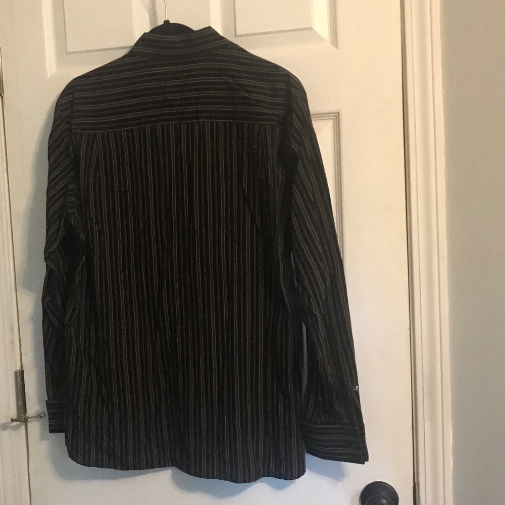 Perry Ellis long sleeve Black/brown stripe